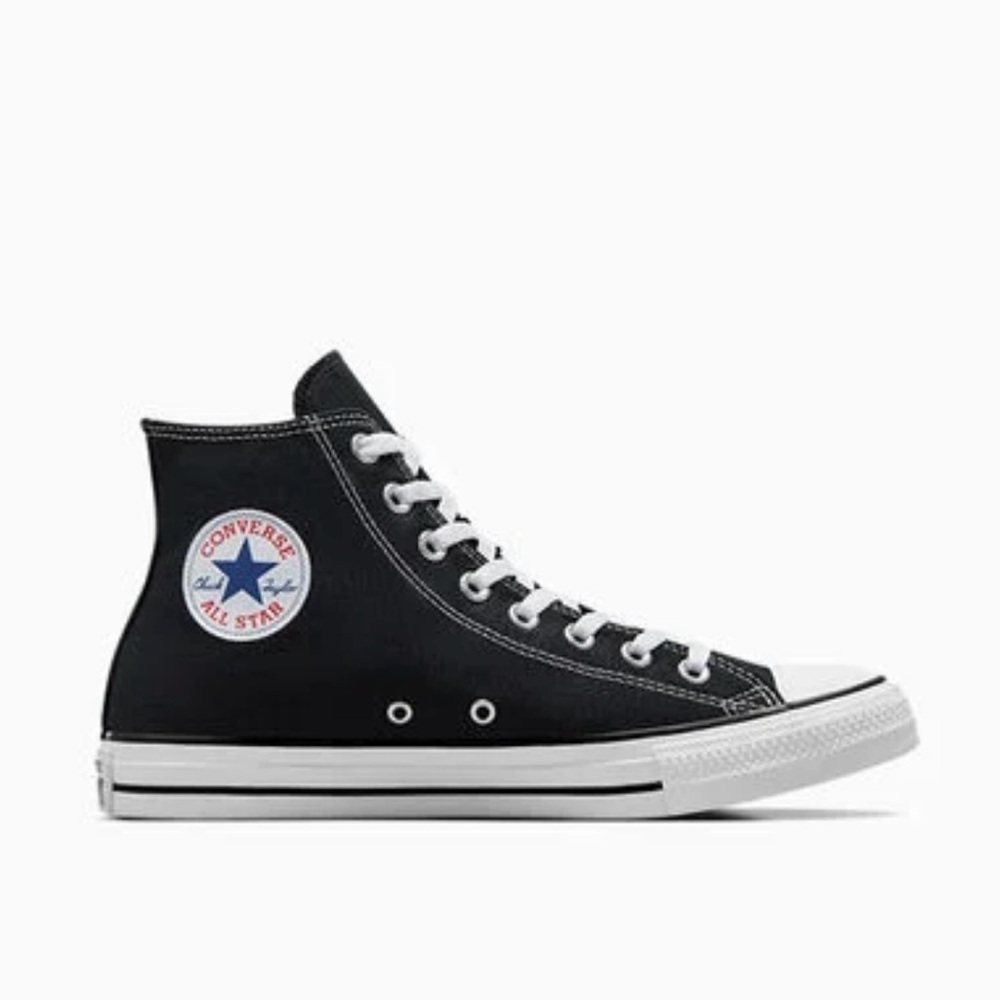 Converse Chuck Taylor All Star Canvas
UNISEX HIGH TOP SHOE